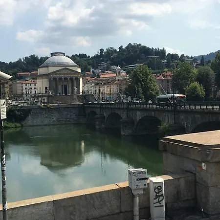 Apartment Vacancy 4 - Bridge House Turin