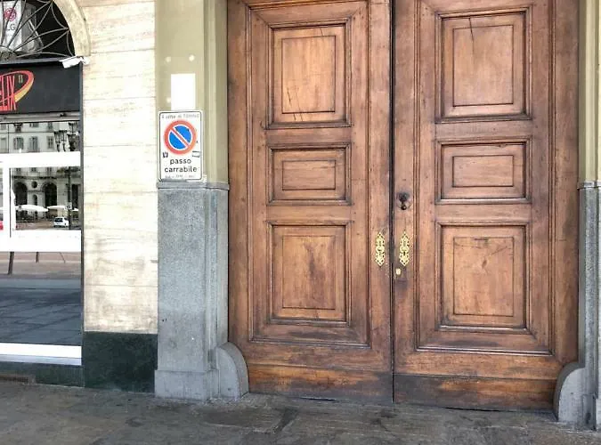 Vacancy 4 - Bridge House